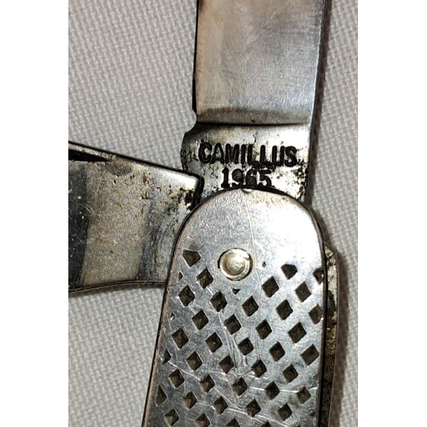 Couteau multifonctions...