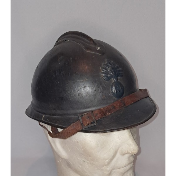 Casque Adrian modèle 1915...