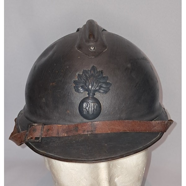 Casque Adrian modèle 1915...