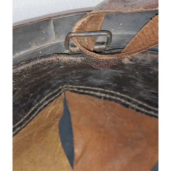 Casque Adrian modèle 1915 Infanterie 1er type WW1