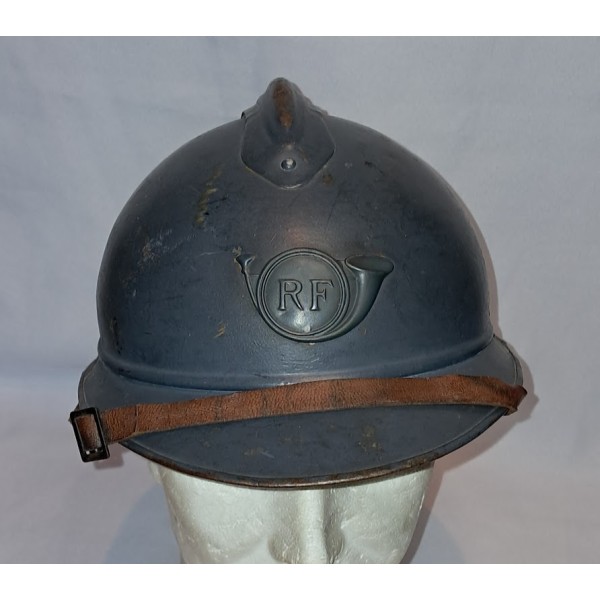 Casque Adrian modèle 1915...
