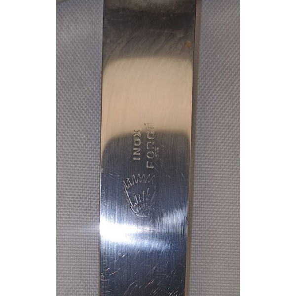 Couteau de lancé jet...