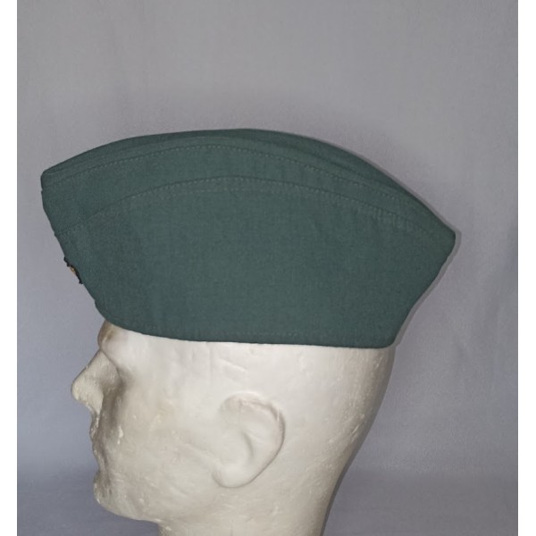 Calot troupes NVA VoPo guerre froide Allemagne de l'Est Berlin