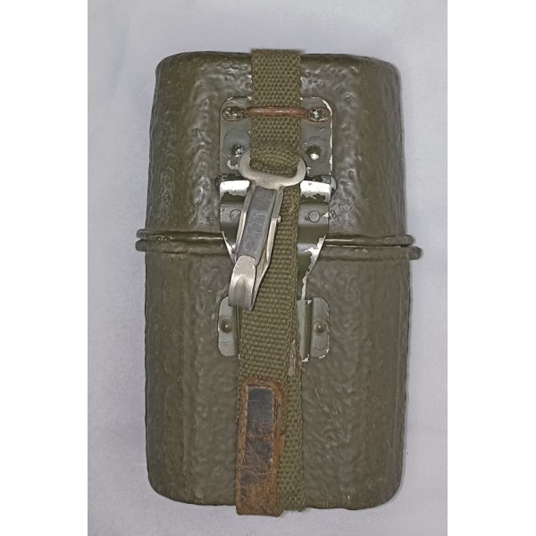 Gamelle gourde Allemagne de l'Est années 60