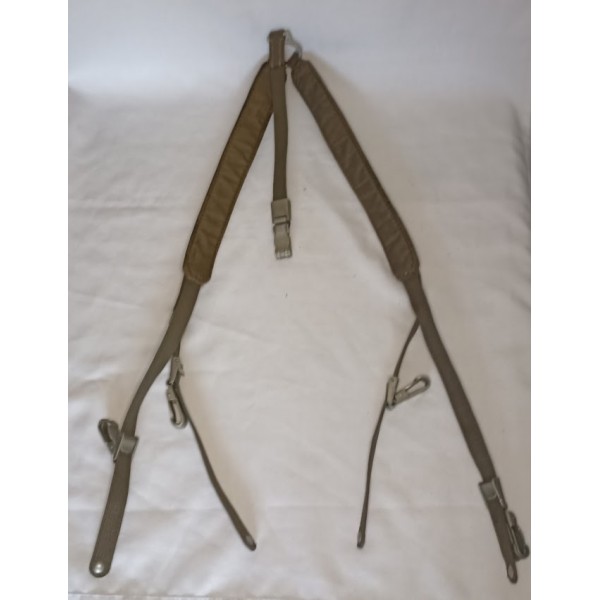 Bretelles de suspensions brelage Allemand NVA guerre froide