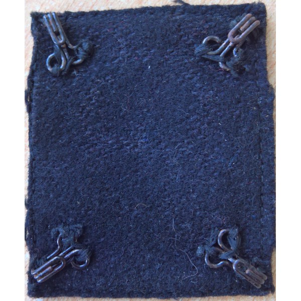 Lot 2 insignes 1er COMLOG