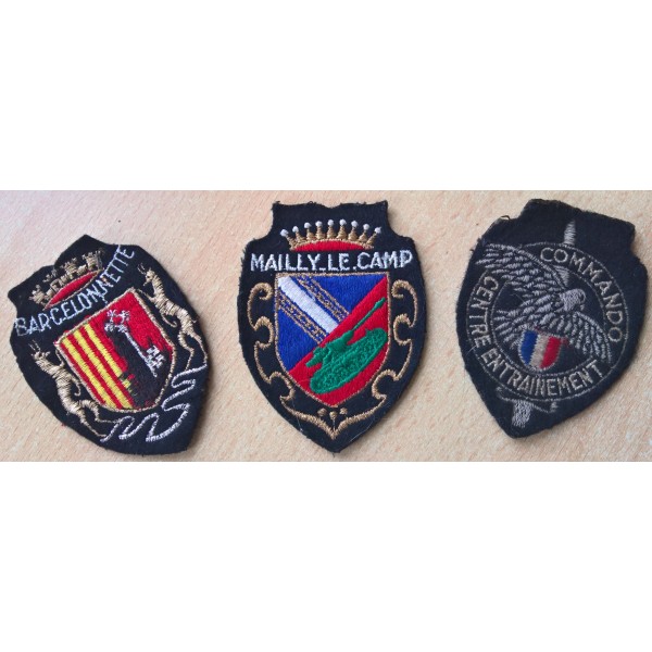 Lot écussons souvenir d'un...