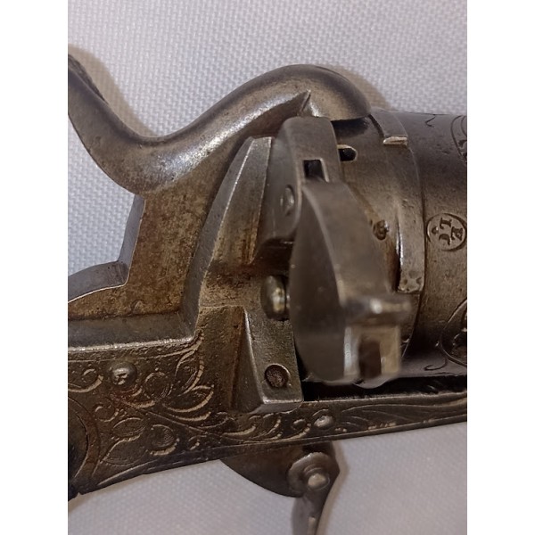 Révolver type Lefaucheux broche Liège Belgique XIXème