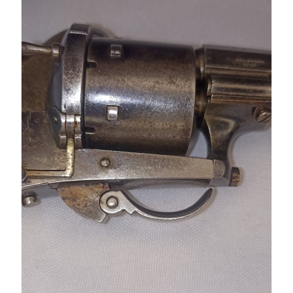 Révolver type Lefaucheux broche St Etienne acier fondu