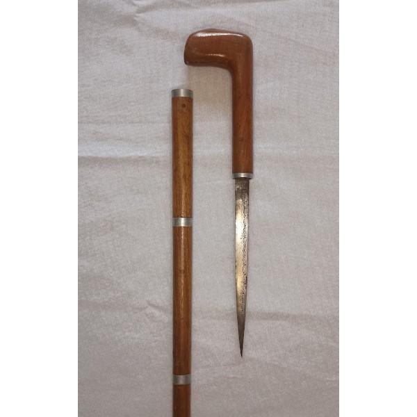 Canne de défense dague...