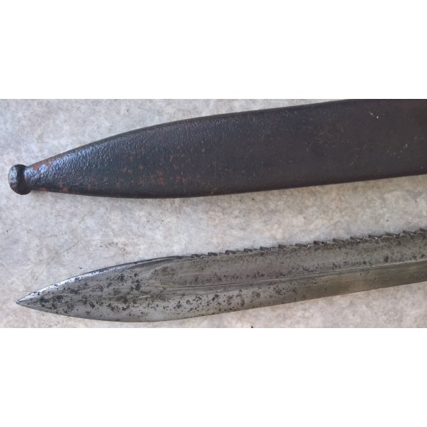 Rare baïonnette Allemande Modèle 98/05 à dents de scie