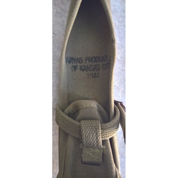 Etui, porte pioche, pic US WW2