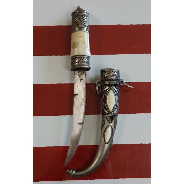 Ancienne dague Berbère...