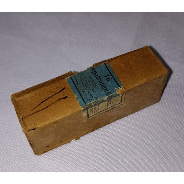 Boite vide munitions 9mm...
