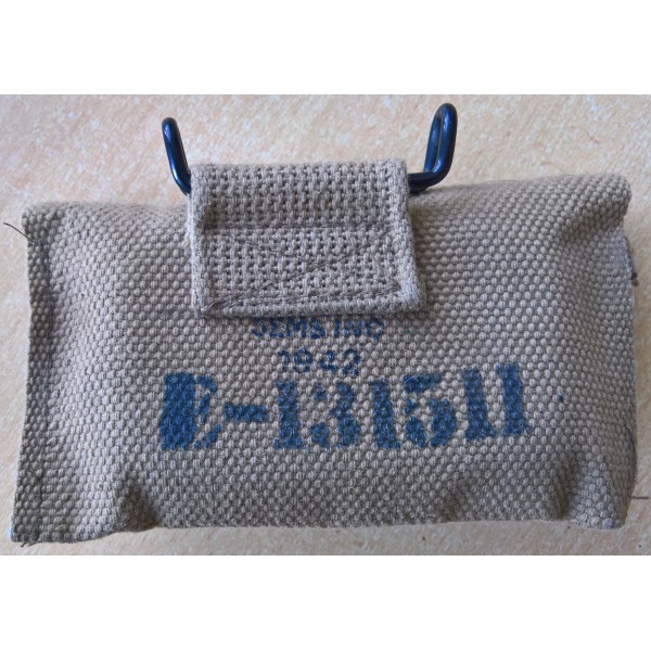 Repro pochette à pansement...