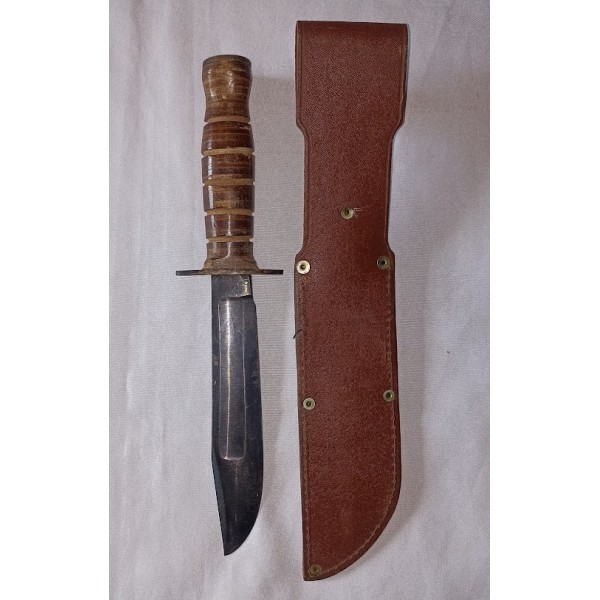 Couteau de combat tactique...