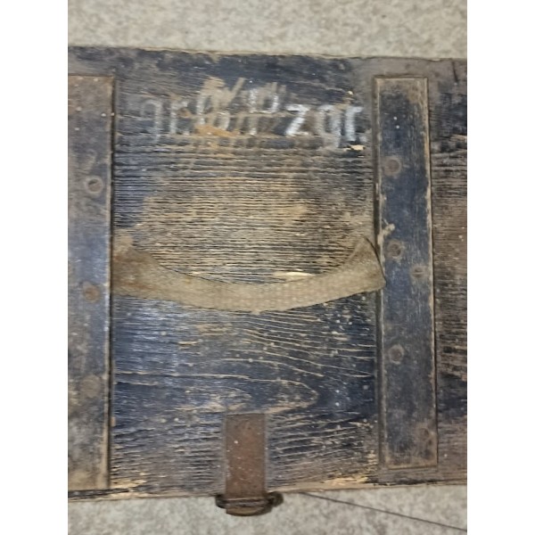 Caisse Allemande grenades à...