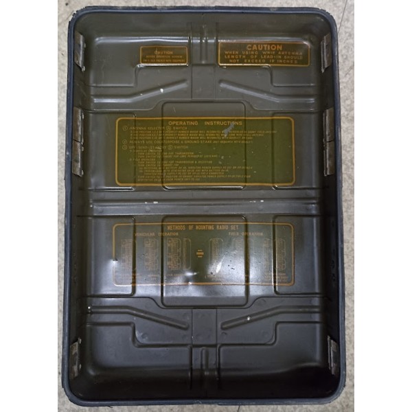 Poste émetteur-récepteur US RT-77/GRC-9 (FR)