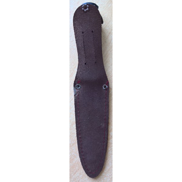 Couteau de type scout