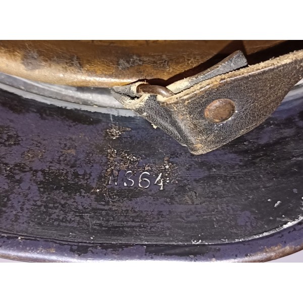 Stahlhelm casque allemand modèle 1935 Polizei 39/45 WW2