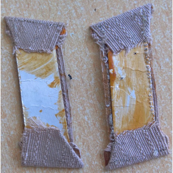 Repro pattes de col Litzen...