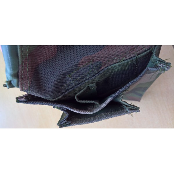 Porte chargeur camouflé de type FAMAS