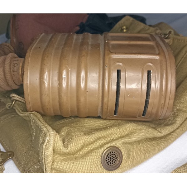 Masque à gaz troupes Anglaise guerre 39/45 WW2