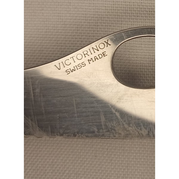 Couteau Suisse VICTORINOX multifonctions