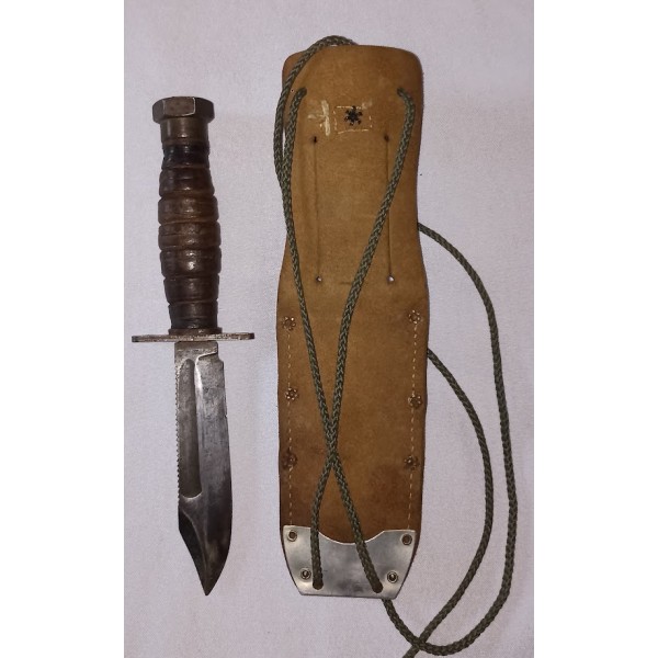 Couteau de survie USSAF pilote US AIR FORCE vintage 76