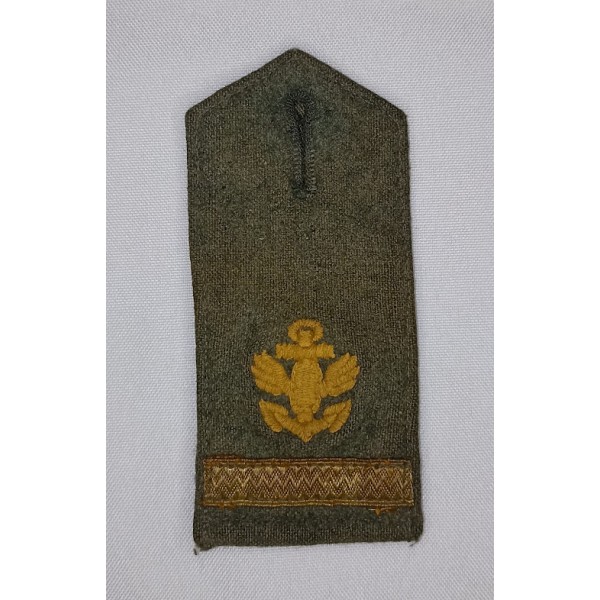 Epaulette caporal...