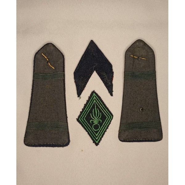Epaulettes d'uniforme...