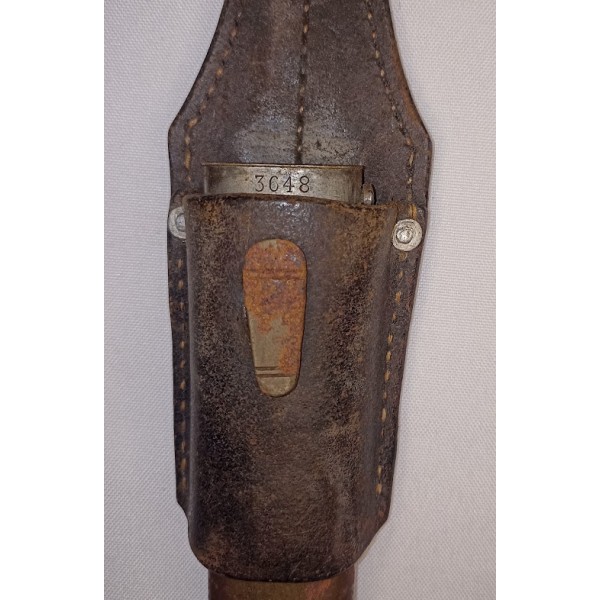 Baïonnette et son porte baïonnette mauser 98k allemand WW2 collection