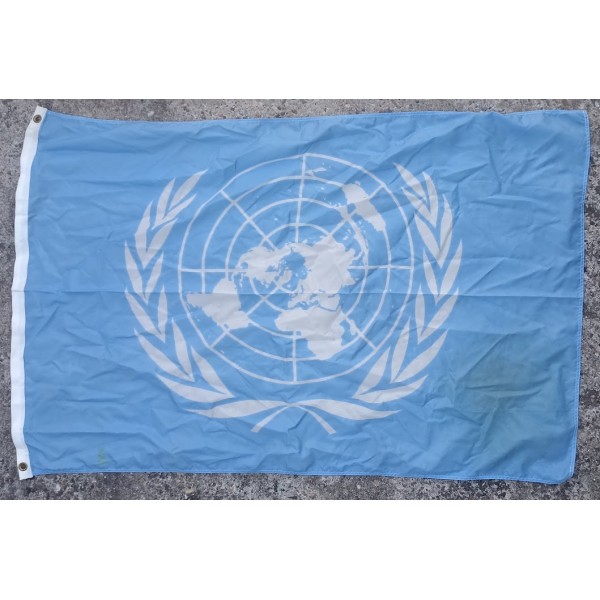 Drapeau ONU casque bleu...