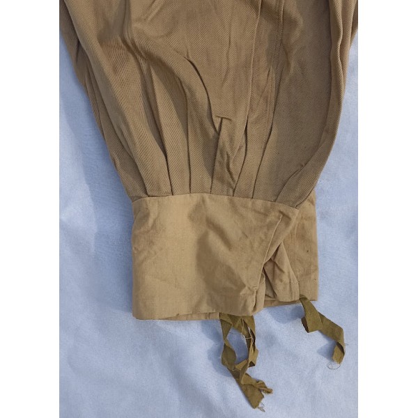 Saroual, sarouel modèle 1952 toile kaki clair AFN compagnie Saharienne Légion portée