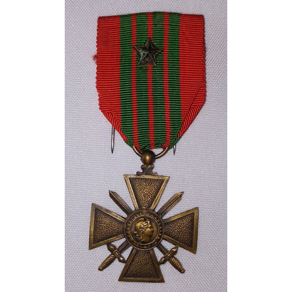 Médaille croix de guerre...