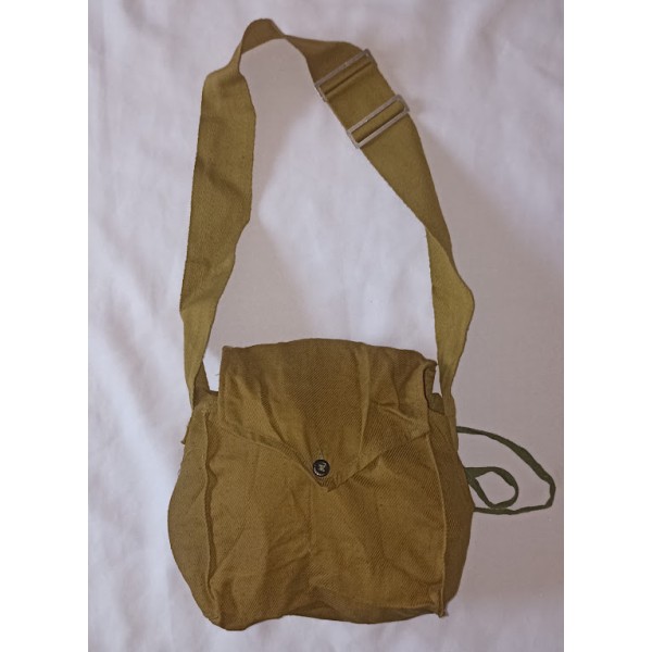 Masque anti gaz enfant...