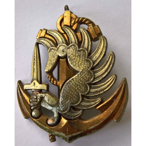 Insigne béret Parachutistes...