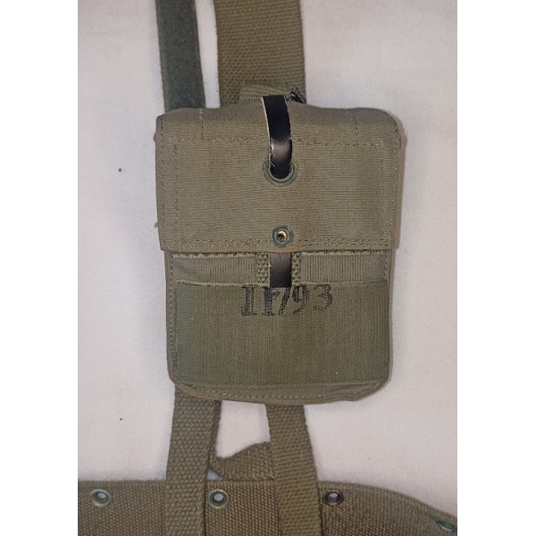 Equipement FAMAS soldat...