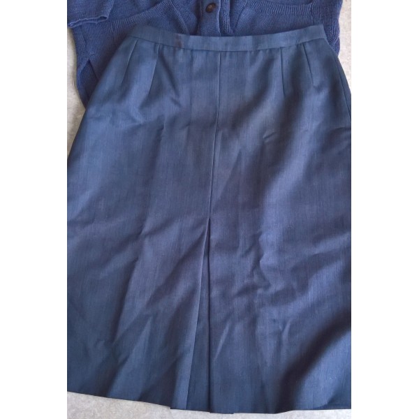 Tenue de sortie complète pour personnel féminin de la Royal Air Force