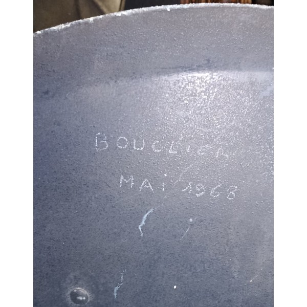 Bouclier maintient de...